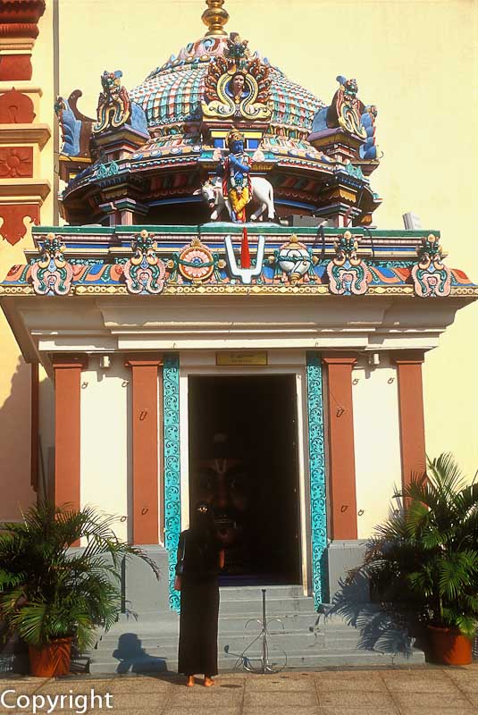 Entering a Hindu temple