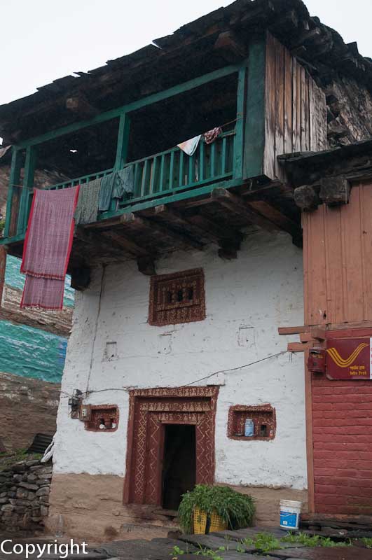 Traditional homes in Old Manali