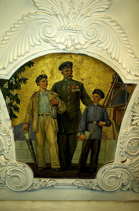 Decor of the Stalinist-era Kievskaya Metro Station