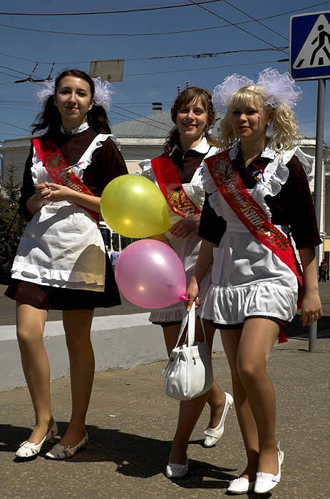 End of school year celebrations in Vladimir