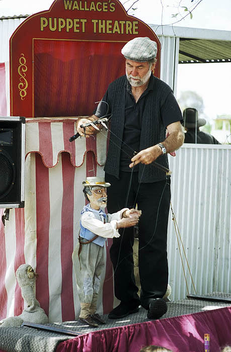 Puppet show, Clunes Agricultural Show