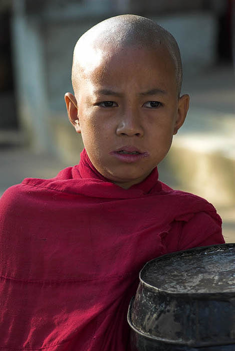 Buddhist monk, Tachileik