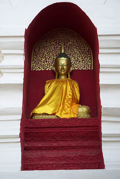 Buddha image in a niche
