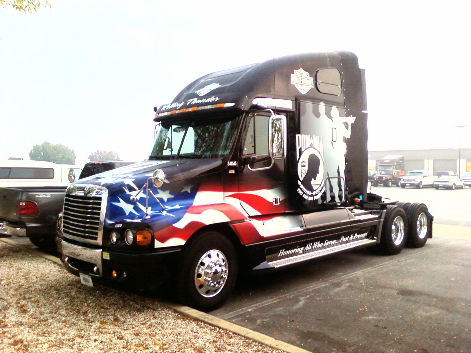 Rolling Thunder-Harley Davidson
