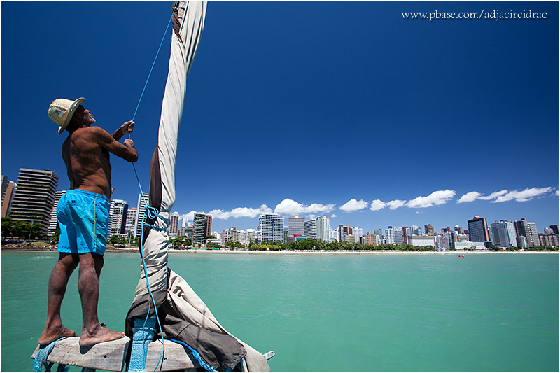 Jangadeiro e Cidade