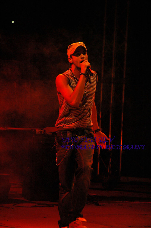 LAMBE-LIVE-018.jpg