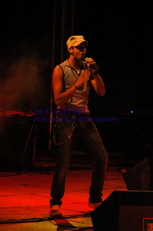 LAMBE-LIVE-020.jpg