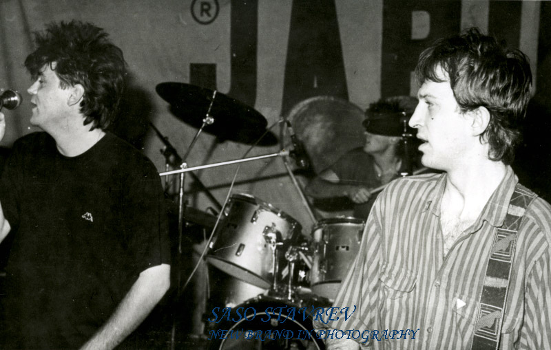 CRVENA JABUKA 003.jpg