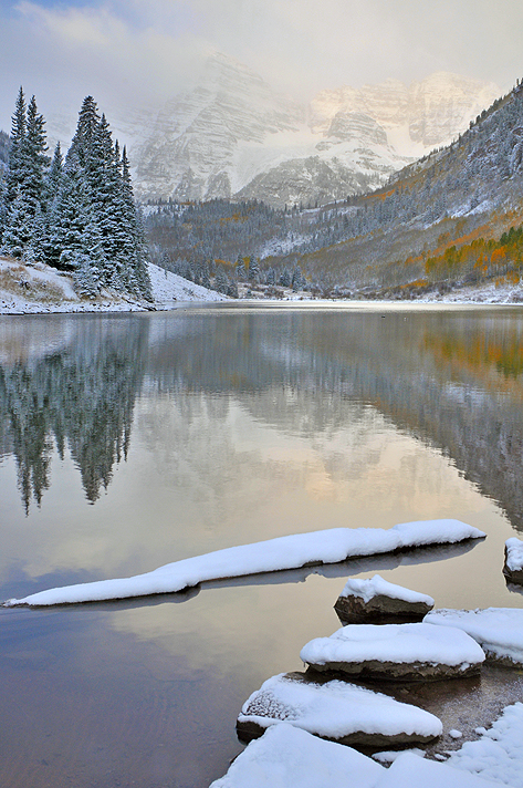 CO - Maroon Bells & Lake - Foggy Reflection 4