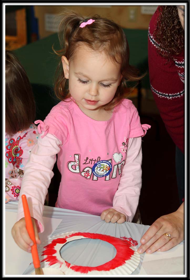 Kylie paints her fish bowl