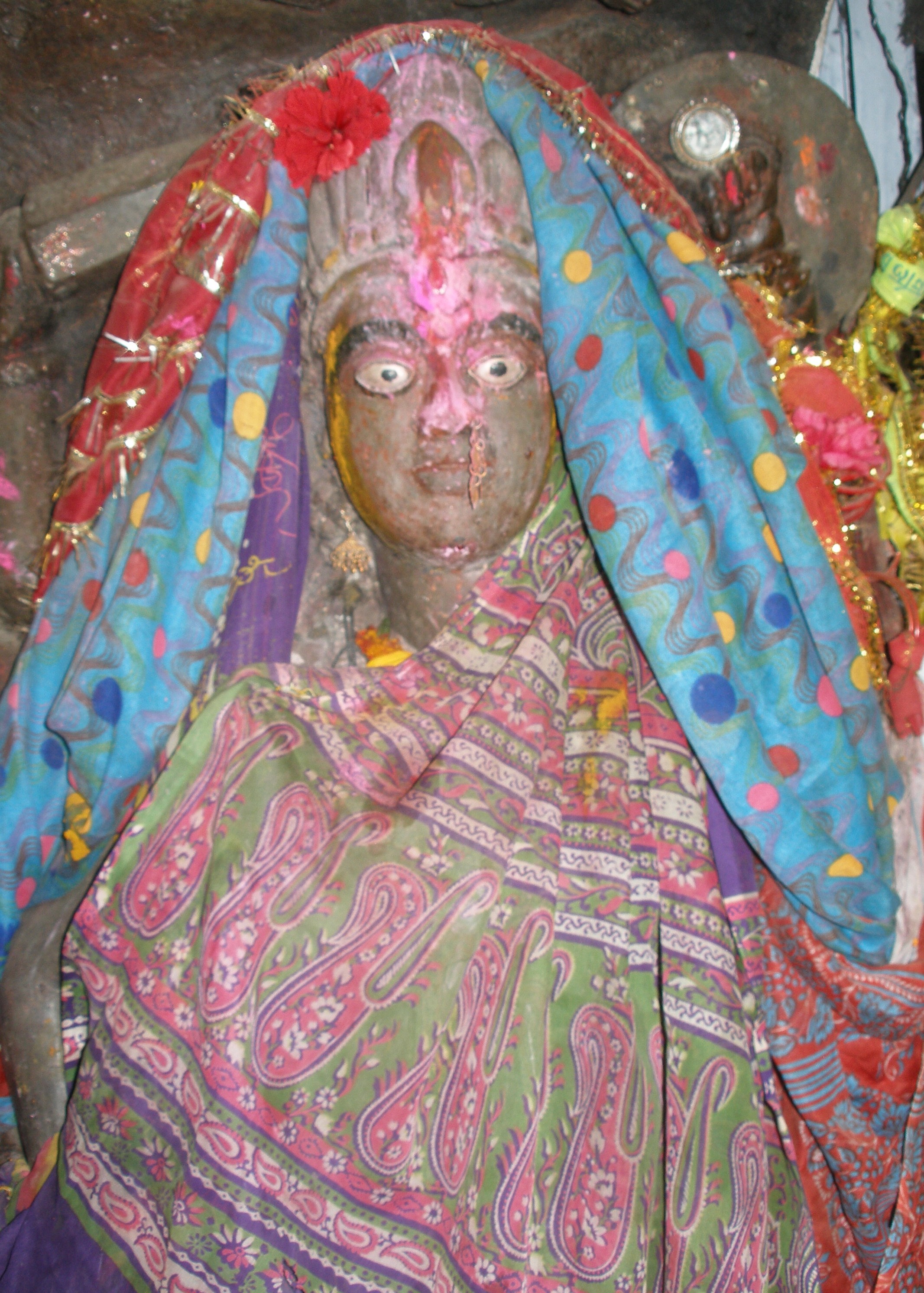 Deity, Rajivalochana temple, Rajim