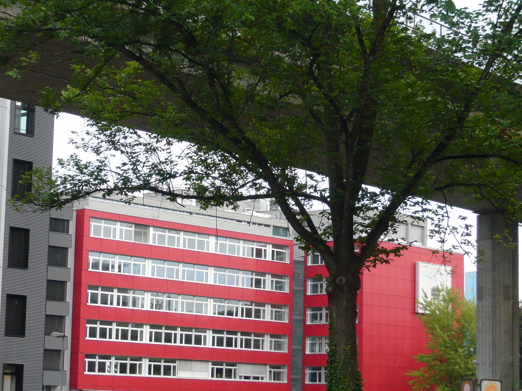 2: Underbridge sleeping hotel