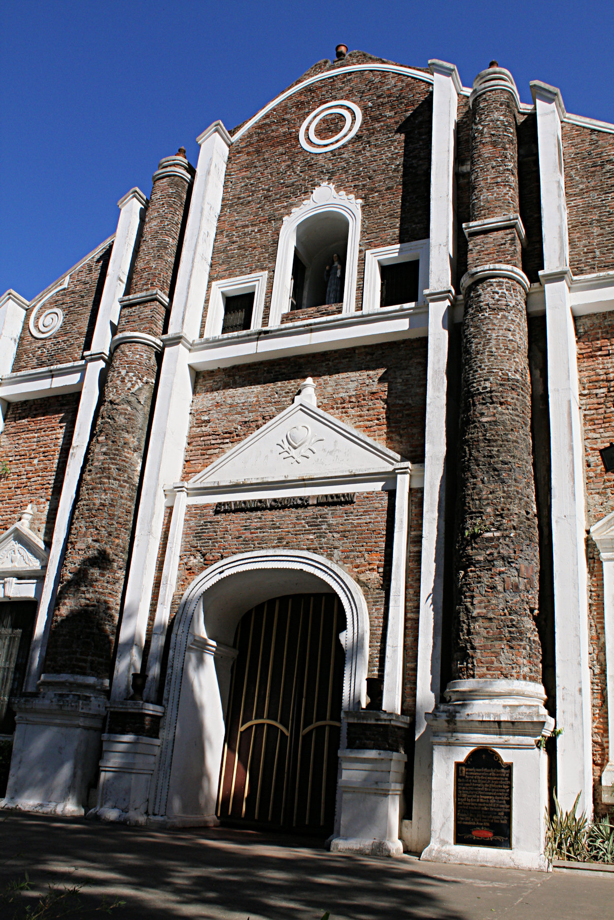 Sta Monica Church Ilocos Norte 3.jpg