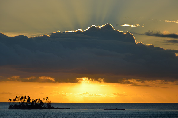 20121008 - Tahaa to Bora Bora - 0151.jpg
