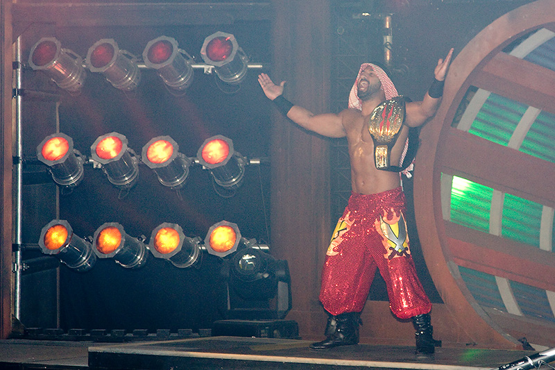 tna_MG_9800.jpg