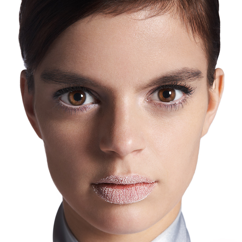 model40-detail-retouch.jpg