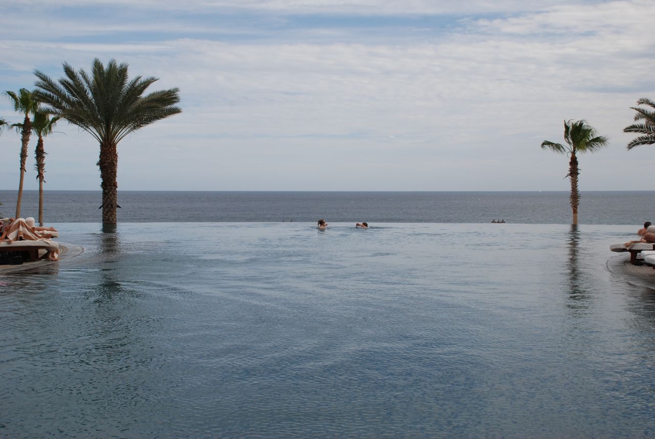 The Hilton Infinity Pool