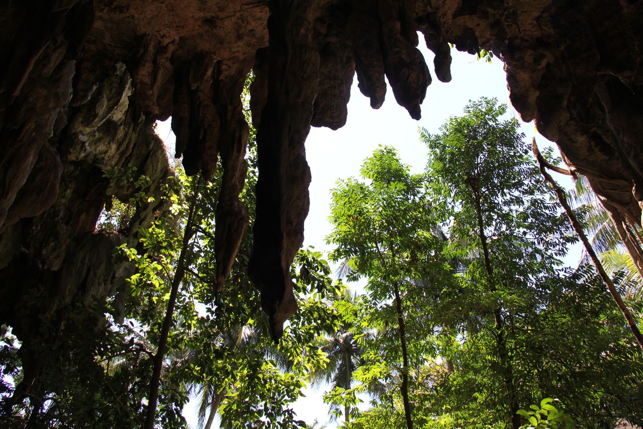 Phra Nang Cave