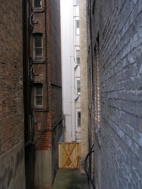 Alleyway off Leavenworth