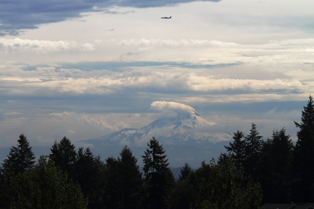 MT. Hood Early Morning