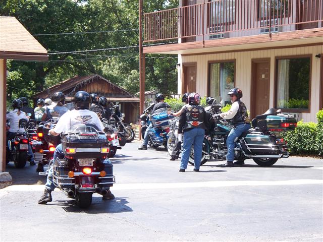 100_2144 (Small).JPG
