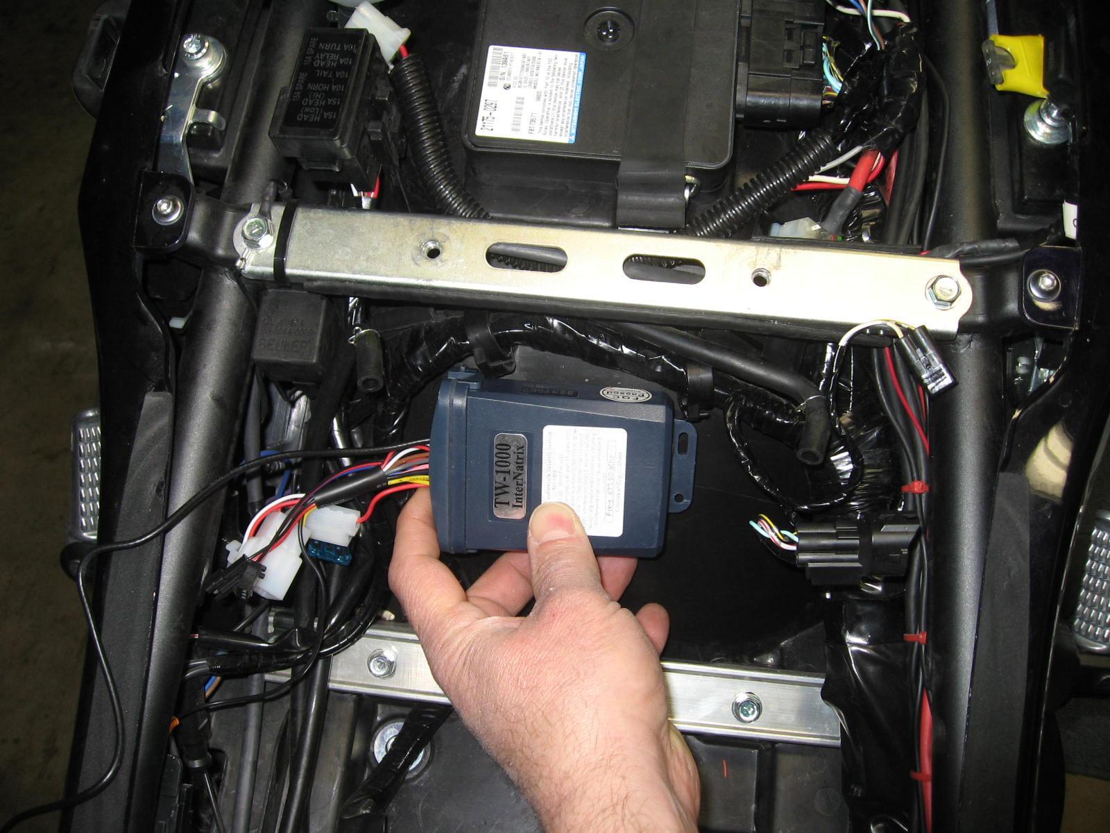 I remove the gas tank on the Concours and mounted the brain on the inside of the rear fender under the tank