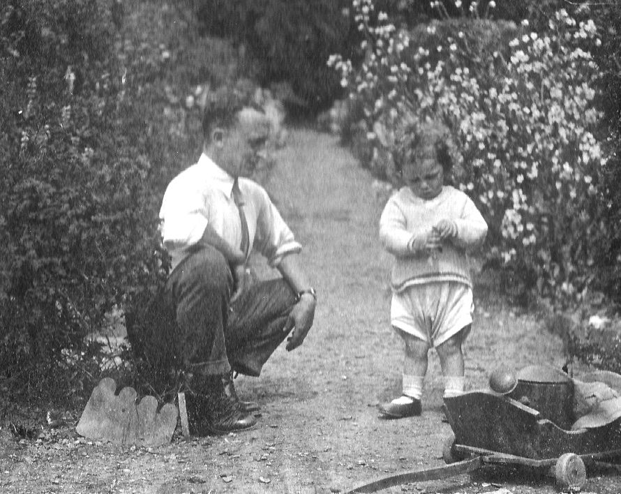 Ashley and son, Mesylls 1920