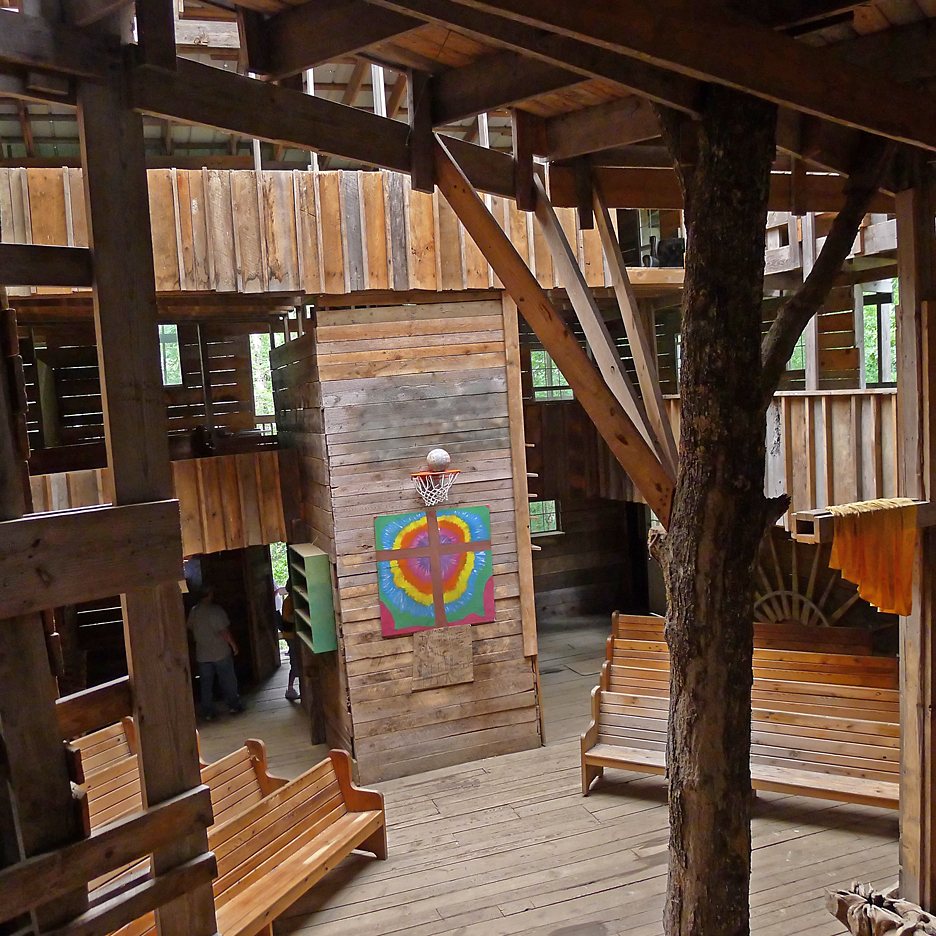 TREE HOUSE CHURCH