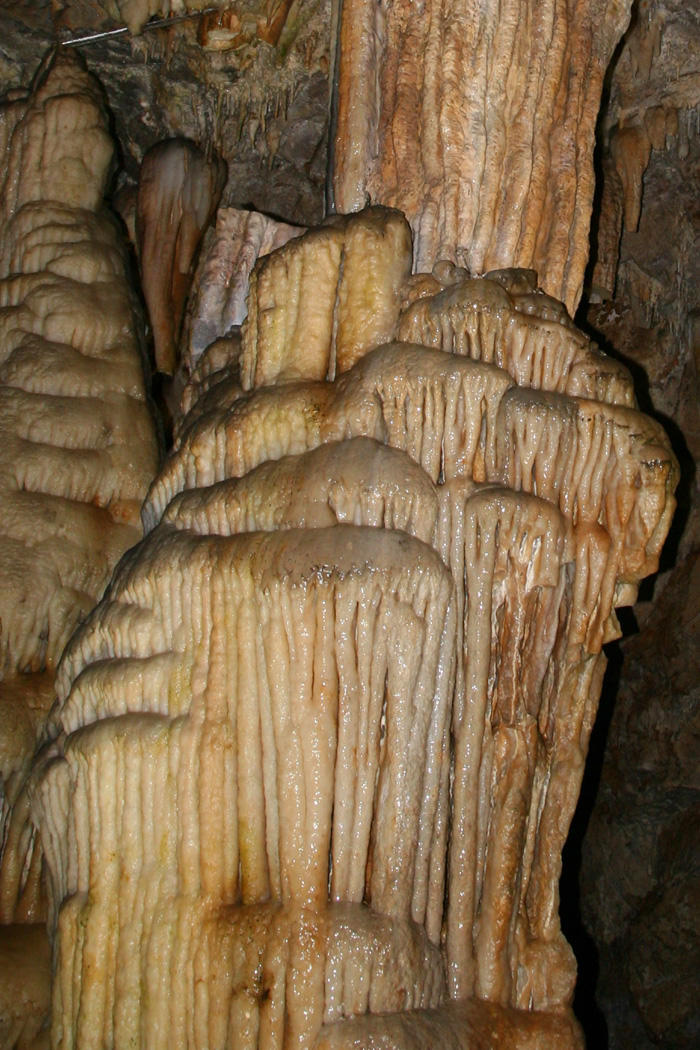 stalagmite | Hwa-Ahm Cave 11.JPG