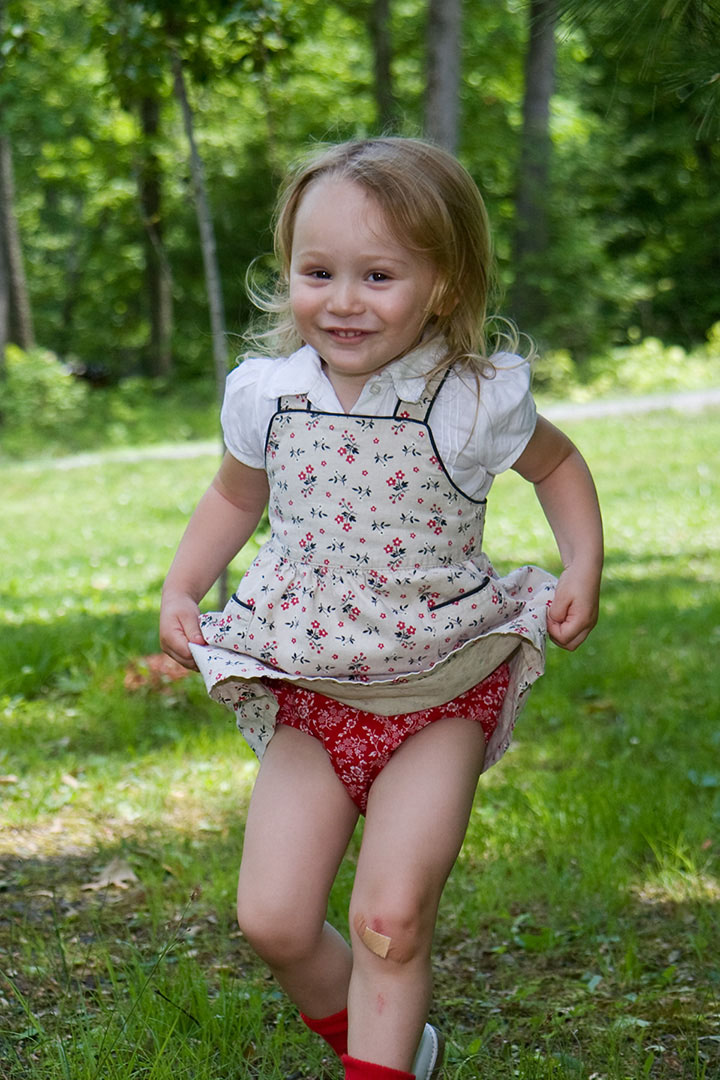Future Rockette, Scarlett, Shows Band-aid