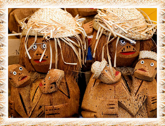 Straw Market Chatchkas For Sale