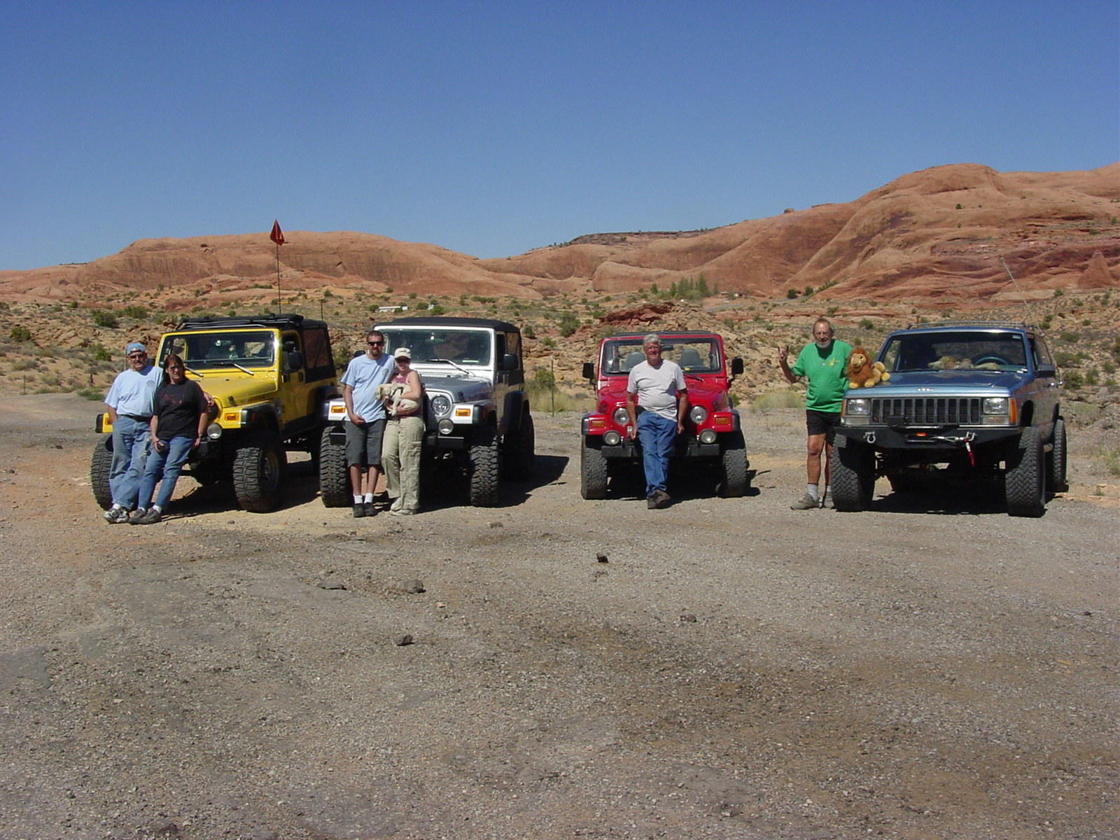   The  group for 2007 fun and play in Moab area !!!!