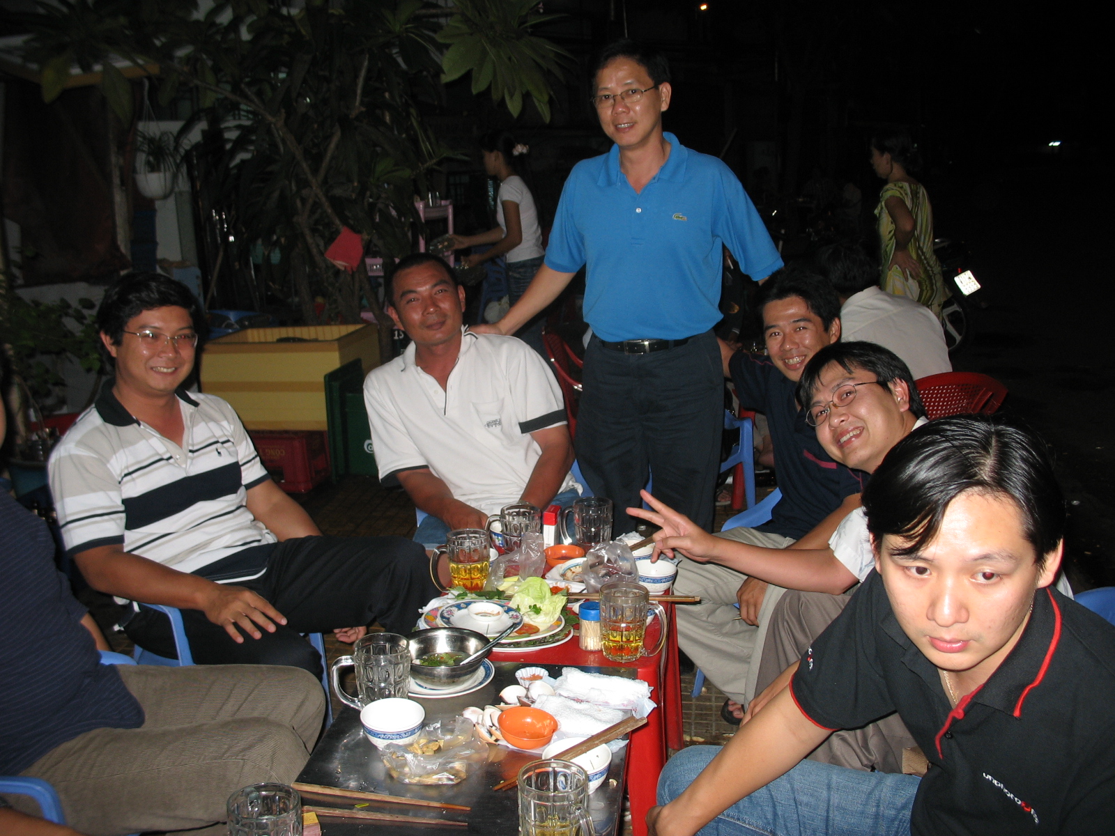 Condor Duong Hau Hoa Trang ___