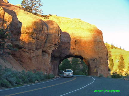 Red Canyon Tunnel.jpg