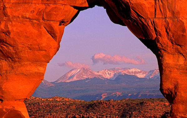 La Sal Mountians through Delicate Arch, Aches National Park, UT