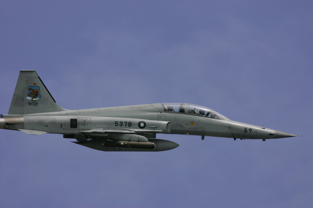 F-5F