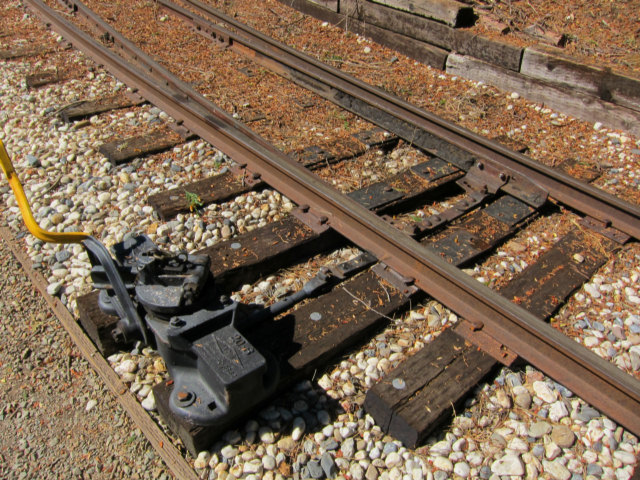 Rail Switch / Derailer.jpg