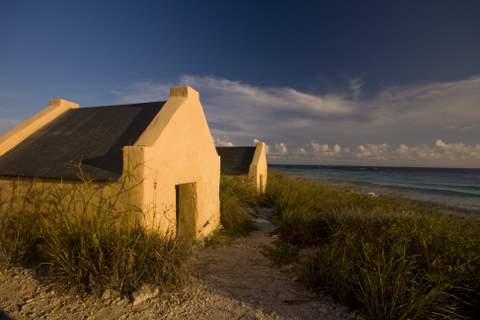 Slave hut.007.jpg007.JPG