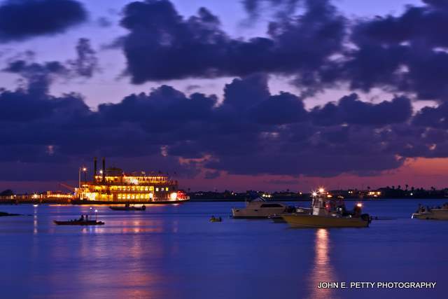 Evening Harbor IMG_7804.jpg