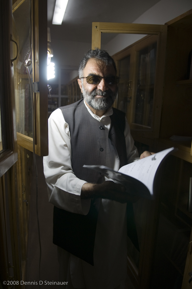 8/3/08 - Afghan Historian<br><font size=3>DS20080803_0052p.jpg</font>