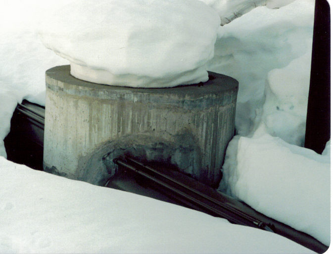 Caisson cement support for pipeline.jpg