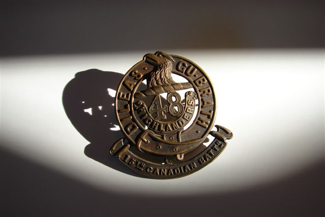 CEF 15th  Battalion 48th Highlanders cap badge