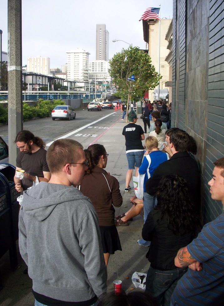 Line for concert