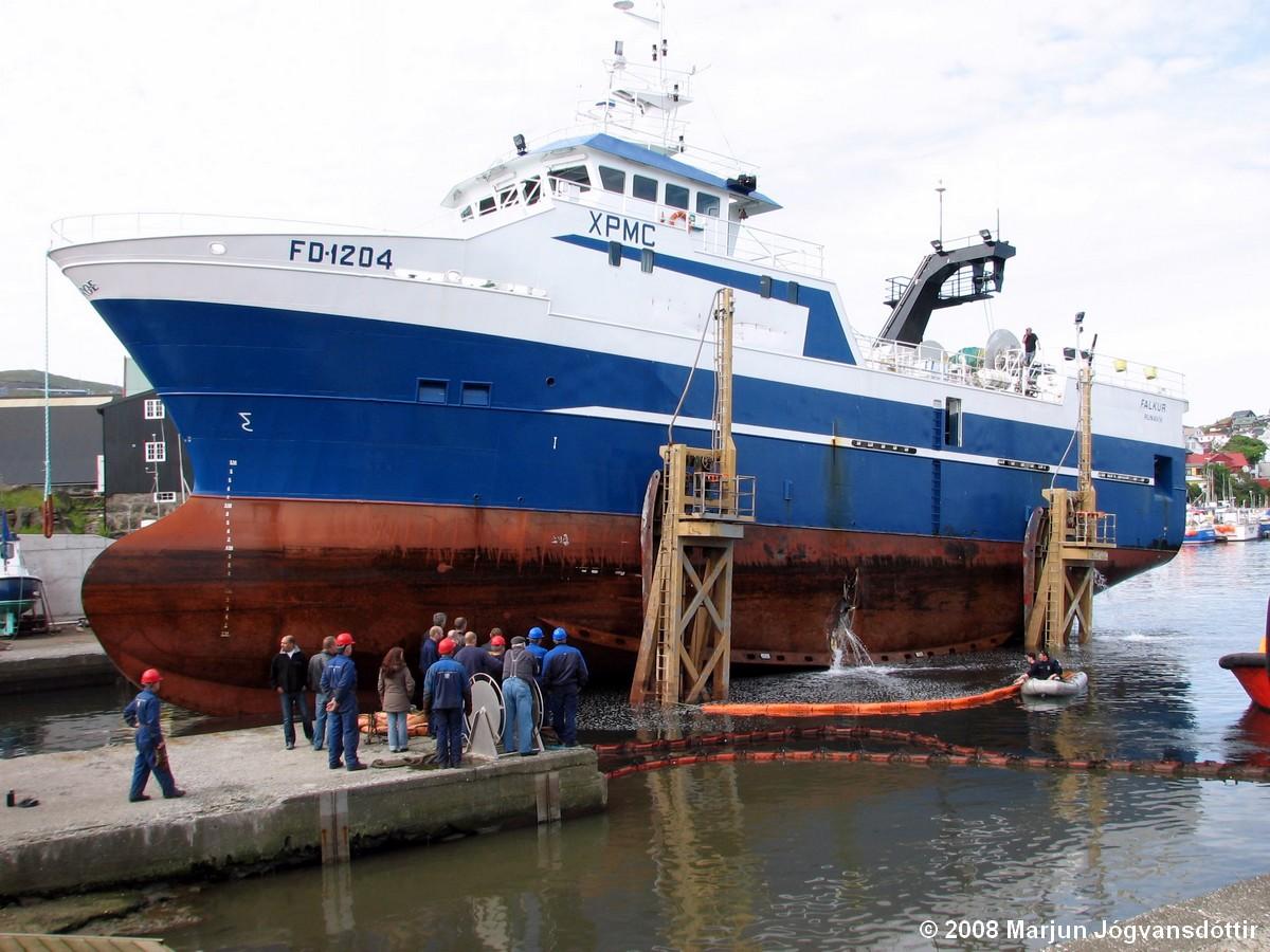 Falkur FD 1204