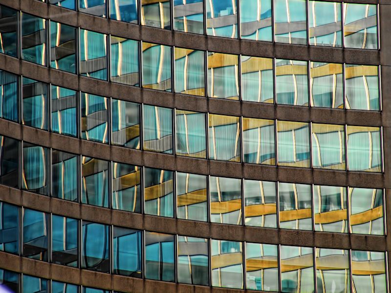 Toronto City Hall.jpg