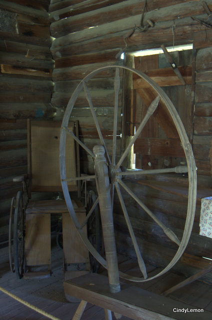 Inside the house - Spinning Wheel