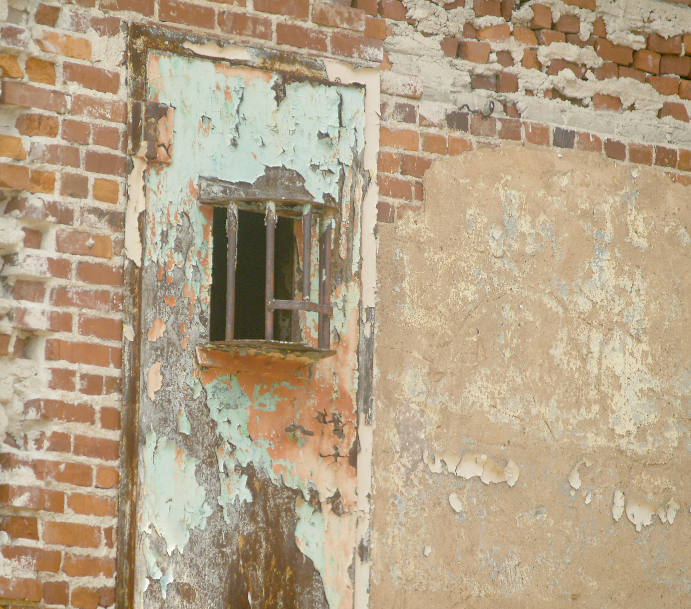 Cell Door - 5-27-2012 Jail House Hickman KY.