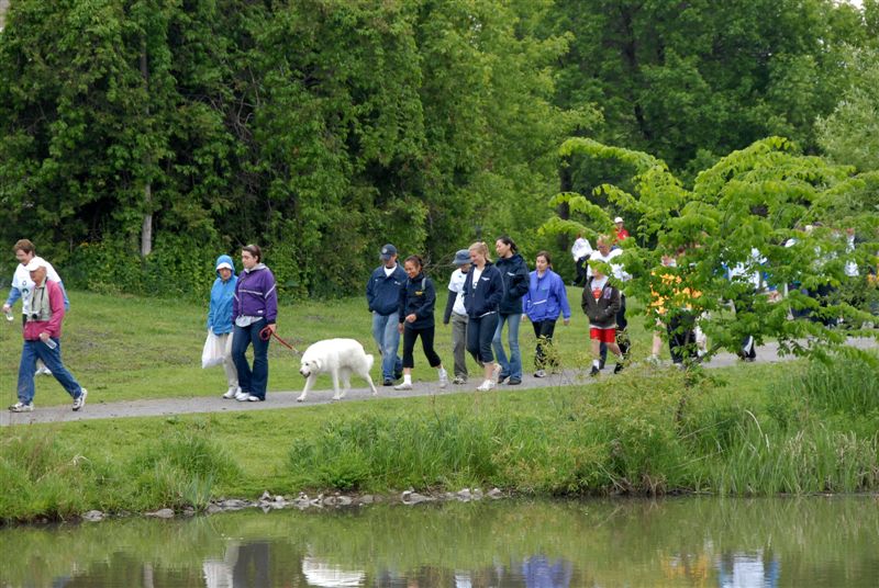 5-27-07 Breathe Walk AB059.jpg