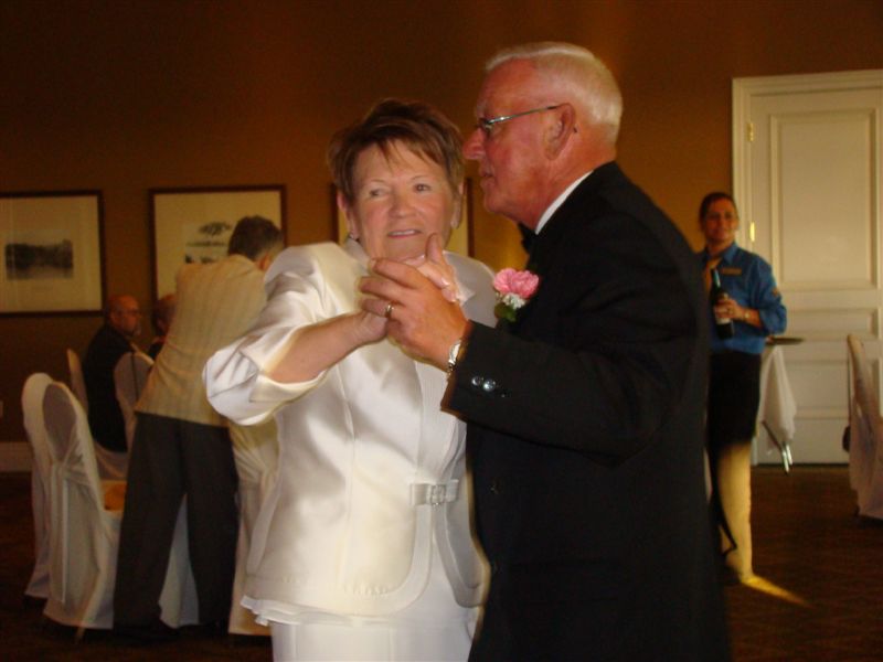 8-31-07 Bob-Fran 50th 033.jpg