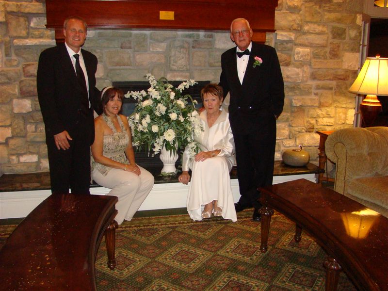 8-31-07 Bob-Fran 50th 073.jpg